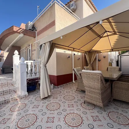 Casa Alma * Dehesa de Campoamor (Orihuela Costa)